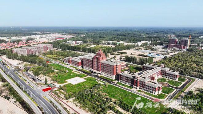 16所AG九游会高校援建！又一所新大学揭牌！(图2)